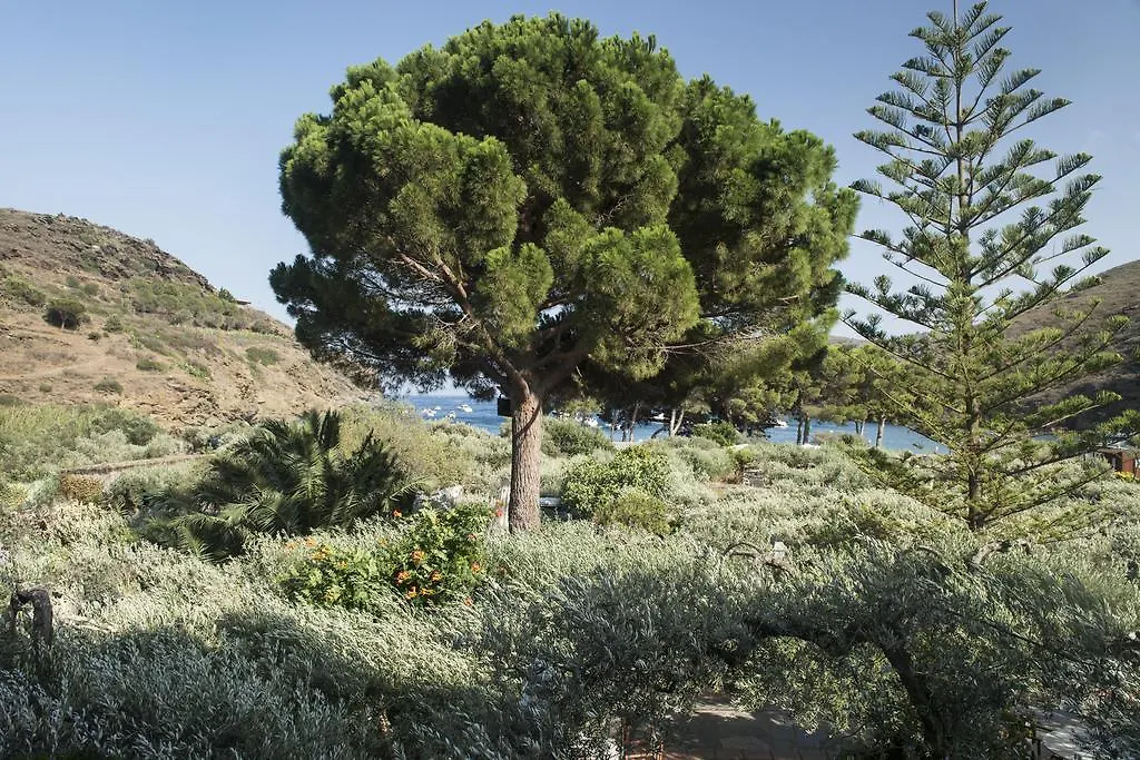 **  Hotel Cala Joncols Roses إسبانيا