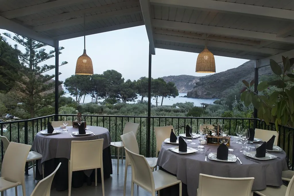**  Hotel Cala Joncols Roses إسبانيا
